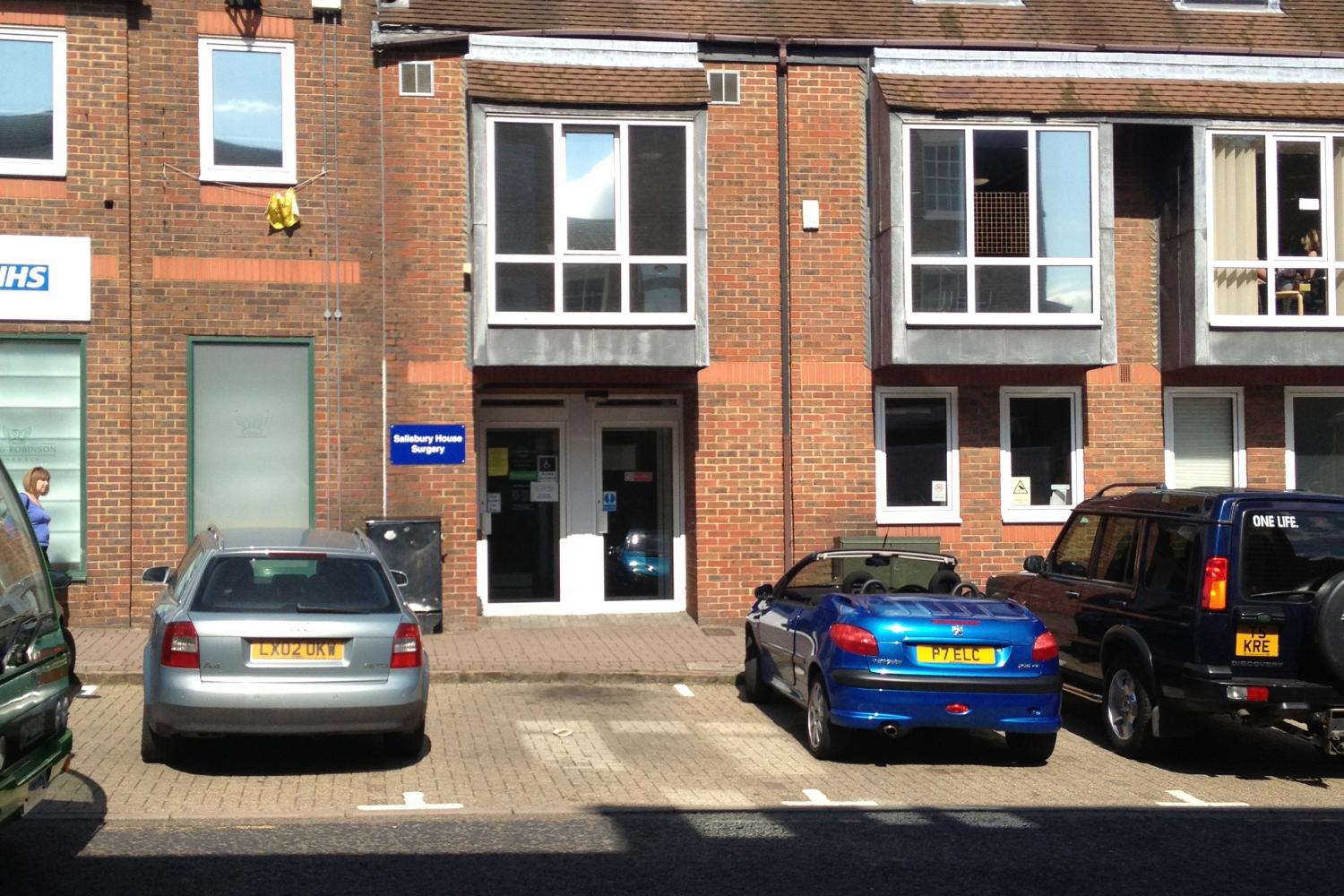 Leighton Buzzard Lake Street Surgery Shops and Offices